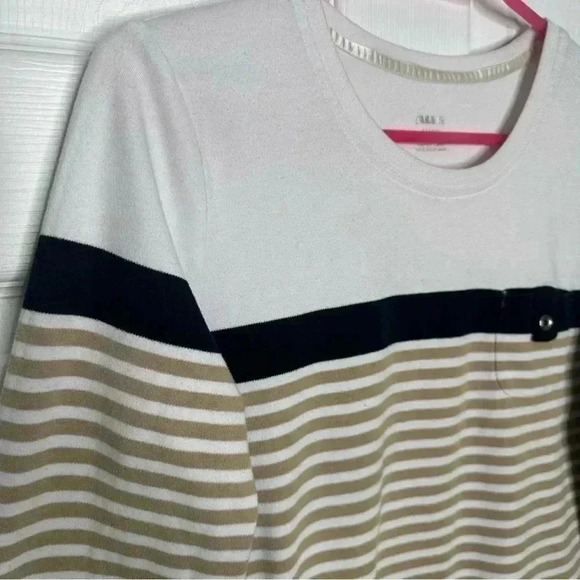 Alia Shirt Striped 3/4 Sleeves Tan/White/Black Size Medium - Picture 3 of 16